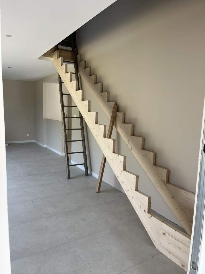 Escalier en bois Bourg-en-Bresse
